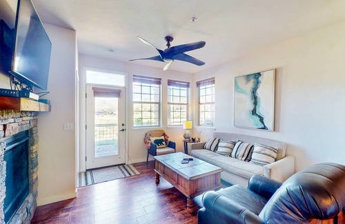 Silvercreek Condo | 95 m² Condo ∙ 2 bedrooms ∙ 6 guests