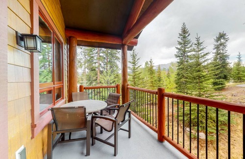 Four O'Clock Condo | 96 m² Condo ∙ 2 bedrooms ∙ 6 guests