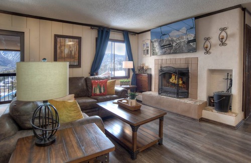 Purgatory Condo | 98 m² Condo ∙ 3 bedrooms ∙ 6 guests