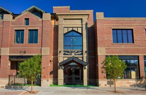 Downtown Steamboat Springs House | Alpenglow Condominiums - ALP2D