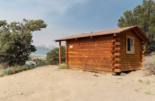 Buena Vista Cabin | AMAZING views of the Collegiate Peaks and most secluded 1 Room Dry Camping Cabin.