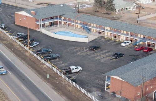 Evans Hotel | Americas Best Value Inn Greeley Evans