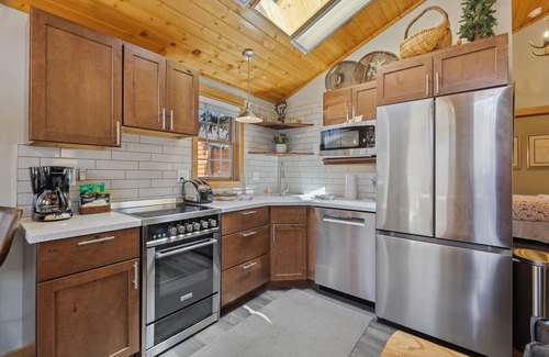 Fall River Estates Condo | Antlers Pointe 03 (HT)