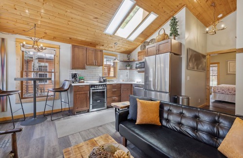 Fall River Estates Condo | Antlers Pointe 03 (HT)