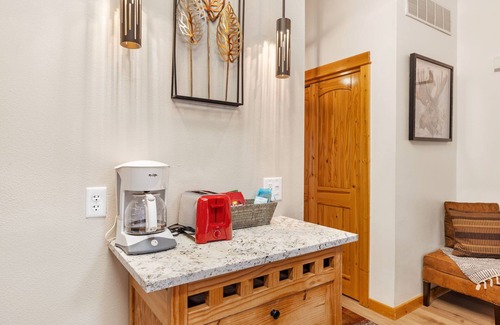 Fall River Estates Condo | Antlers Pointe 07 (HT)