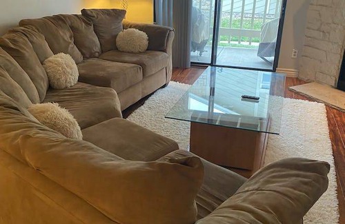 Lowry Field Apartment | Apartment ∙ 1 bedroom ∙ 2 guests