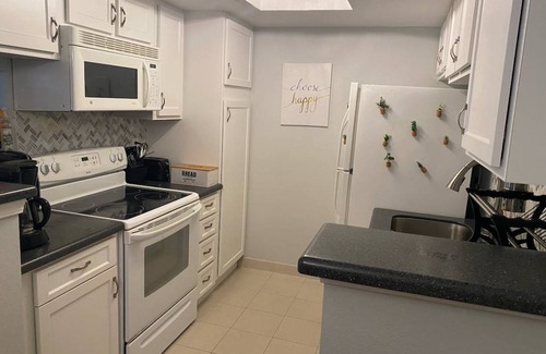 Lowry Field Apartment | Apartment ∙ 1 bedroom ∙ 2 guests