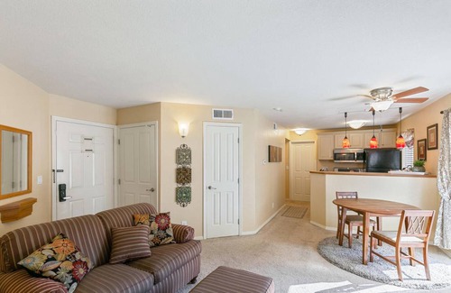 Englewood Apartment | Apartment ∙ 1 bedroom ∙ 2 guests