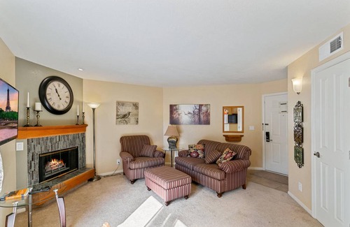 Englewood Apartment | Apartment ∙ 1 bedroom ∙ 2 guests