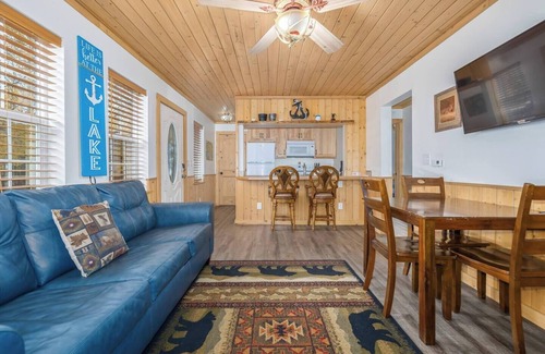Grand Lake Cabin | Aspen Leaf Lodges is back with 4 newly renovated cabins