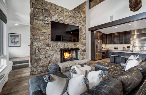 Avon Apartment | Bachelor Gulch Village