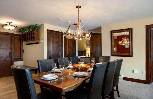 Steamboat Springs Apartment | Bear Claw 408 - Ski-in Ski-out Condo!