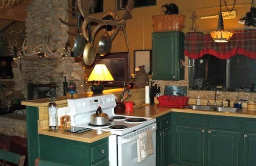 Cuchara Cabin | BEAR FOOT GETAWAY