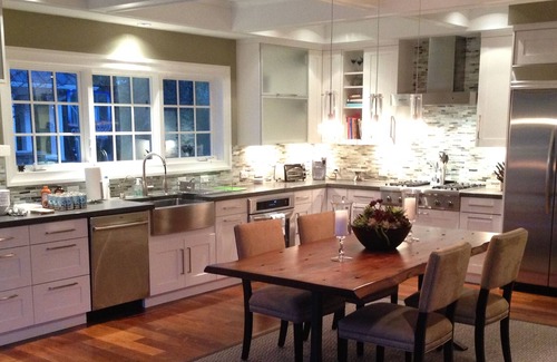 Newlands House | Beautiful, Modern Home in desirable Newlands neighborhood