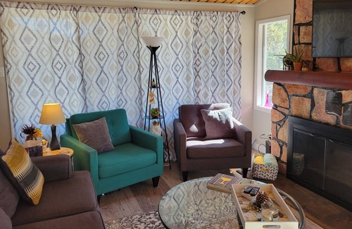 Cascade-Chipita Park House | Beautiful Mountain Escape with outdoor hot tub