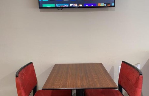 Alamosa Apartment | Bell Main Studios 201