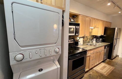 Peak 8 Condo | BEST VALUE for ski season, clean & very roomy!