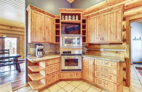 The Reserve House | Bike Path Access & Hot Tub: Family Home in Frisco!