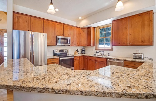 Blue River House | Blue River Family Getaway! Private Hot Tub!