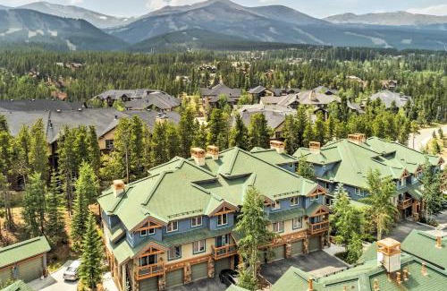 Four O'Clock Apartment | Breckenridge Condo Hot Tub Access and Close to Ski!