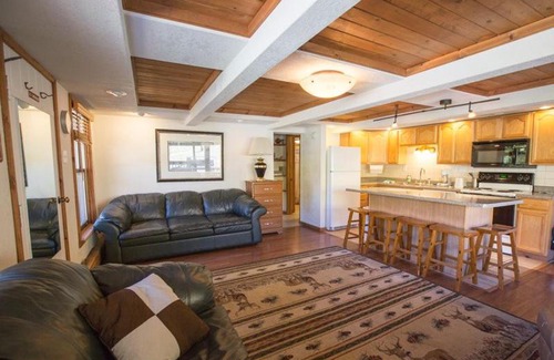 Glenwood Springs Apartment | Brettelberg Slopeside Condos F9