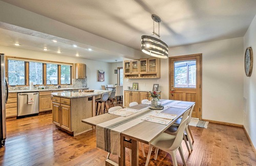 Eagle-Vail House | Bright Eagle-Vail Escape w/Deck + Mtn Views!