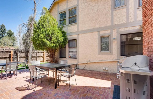 Broadmoor House | Broadmoor Estate ✩ HotTub & Fire Pit ✩ Prime Location