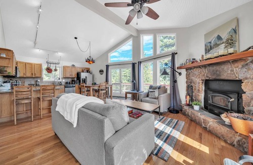 Bailey Cabin | Cabin ∙ 3 bedrooms ∙ 6 guests