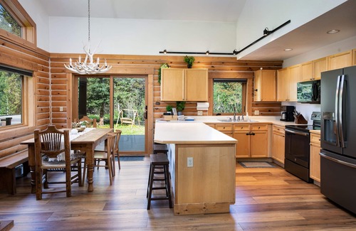 Blue River House | Cabin On The Blue Home: On River, Hot Tub, Views