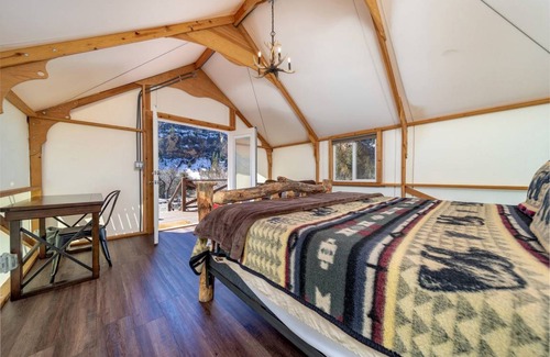 Glenwood Springs Other | Camping ∙ 1 bedroom ∙ 2 guests