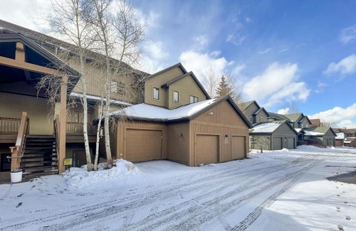 Avon House | Canyon Run Townhome
