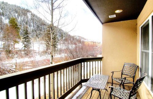 Avon House | Canyon Run Townhouse F102