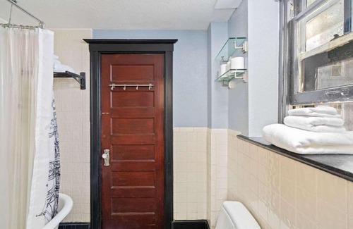 Capitol Hill House | Capitol Hill Den