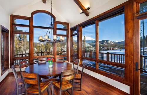 Peak 8 House | Cawha Outlook Chalet
