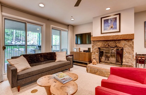 Beaver Creek Apartment | Centennial 2 Bedroom Condo unit no. 9