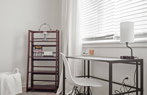 Littleton Apartment | Charming Haven for Travelers and Families-Your Perfect Getaway!