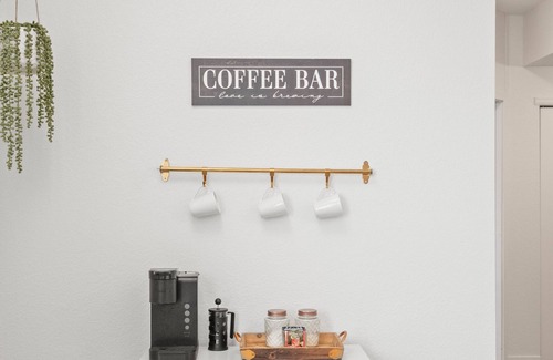 Littleton Apartment | Charming Haven for Travelers and Families-Your Perfect Getaway!