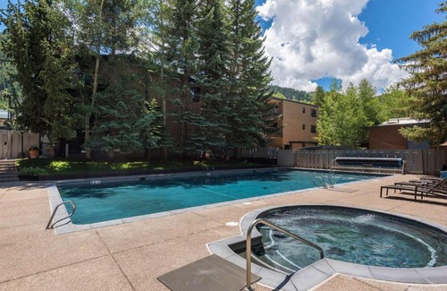 Aspen House | Chateau Eau Claire #9