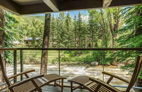 Aspen House | Chateau Eau Claire #9