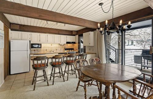Aspen House | Chateau Roaring Fork Unit 29, Sunny, Corner Condo with River Views
