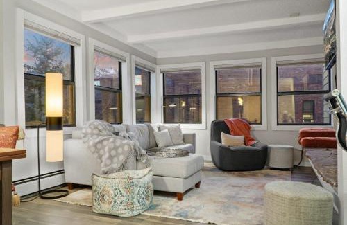 Historic District House | Chic 2BDR Downtown Condo Walk Everywhere