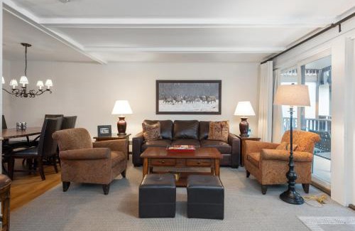 Vail Hotel | Christiania Condominiums- CoralTree Residence Collection