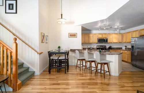 Steamboat Springs Condo | Close to Resort! On Free Shuttle Route! Shared Hot Tub!