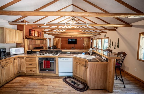 Evergreen Cabin | Colorado Bear Creek Cabins