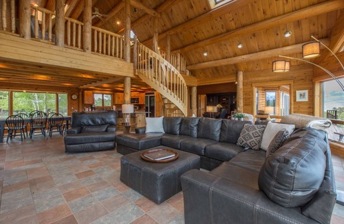 Ridgway House | Colorado Luxury Log Home - 40 Private Acres - Fire Pit - Views STR2024-037