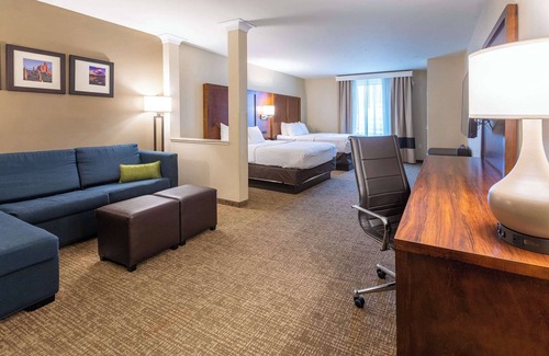 Sable Altura Chambers Hotel | Comfort Suites Denver near Anschutz Medical Campus