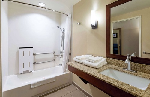 Sable Altura Chambers Hotel | Comfort Suites Denver near Anschutz Medical Campus