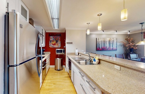 Steamboat Springs Condo | Comfortable and Welcoming Condo Near Lifts w/Shared Hot Tub, Free WiFi