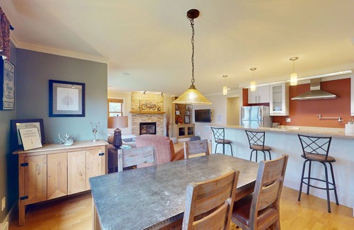 Steamboat Springs Condo | Comfortable and Welcoming Condo Near Lifts w/Shared Hot Tub, Free WiFi