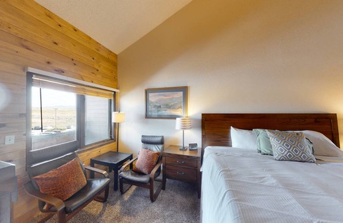 Granby Condo | Condo ∙ 2 guests